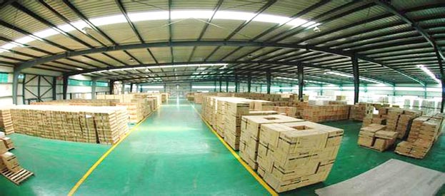 超市高清監(jiān)控，記錄小偷作案過程